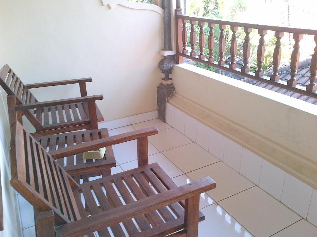 Adus Beach Inn Legian Habitación foto